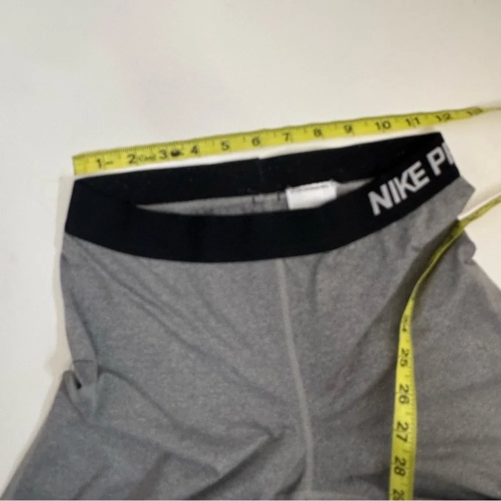 Nike Womens Pro Warm Training Tights Grey Dark Black 803102-063 Size Medium